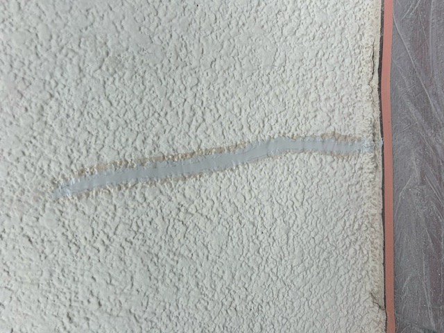 千葉市　外壁塗装　クラック補修