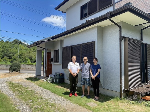 千葉市で外壁塗装・屋根カバー工事をされたT様邸のご紹介サムネイル